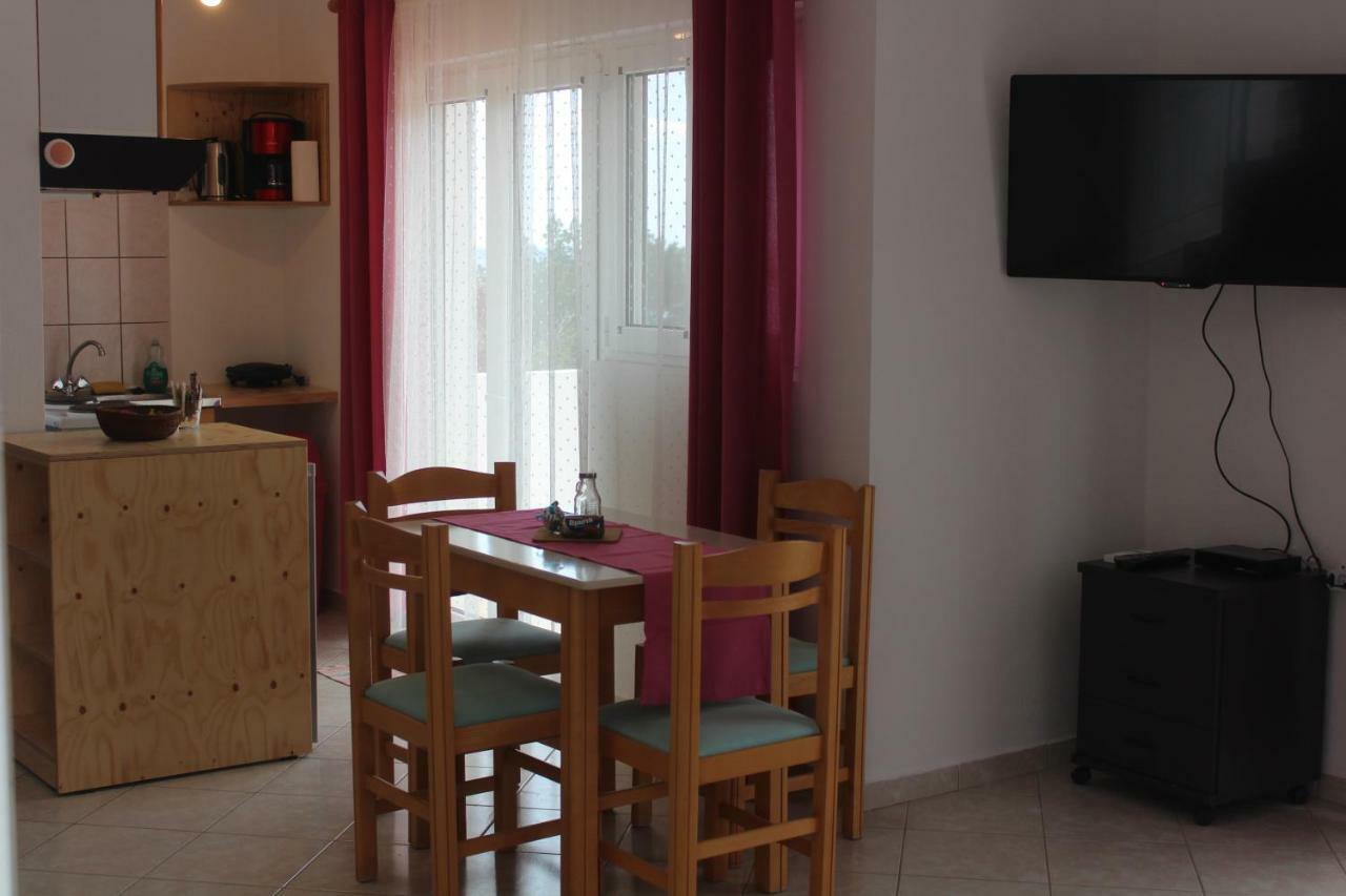 Aaron Studios Apartments Agia Fotia  Exterior foto